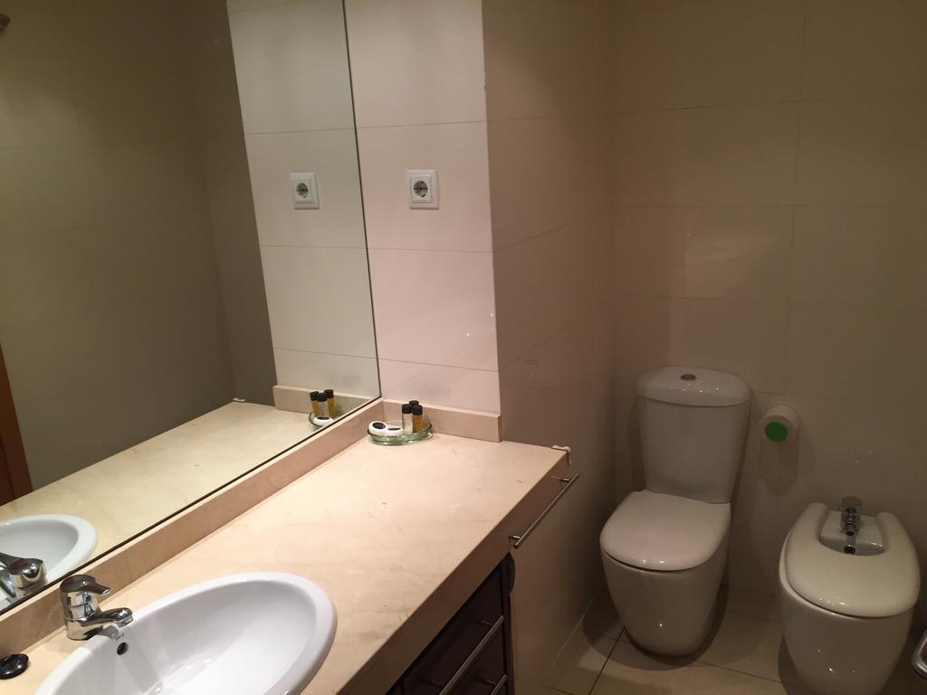 Apartamento Fira Barcelona L'Hospitalet de Llobregat Luaran gambar